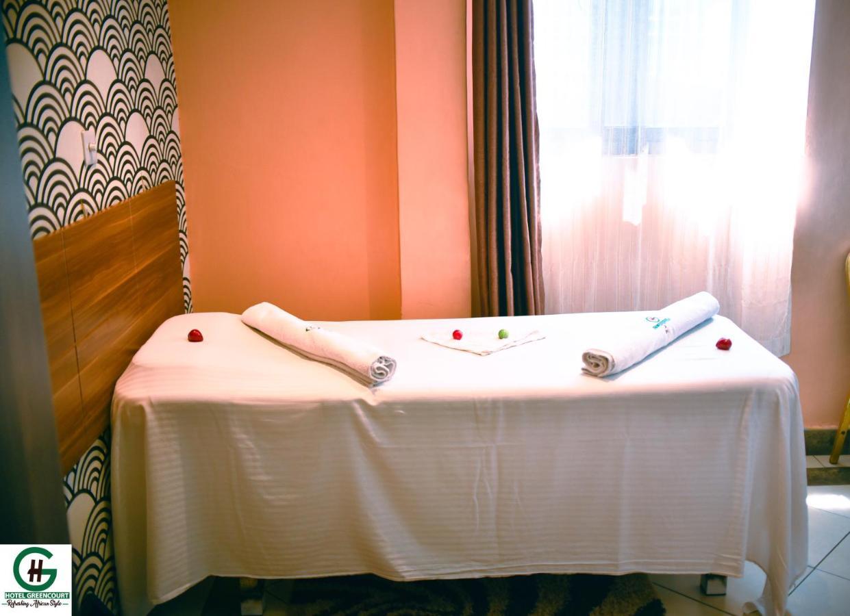 Hotel Green Court ไนโรบี ภายนอก รูปภาพ