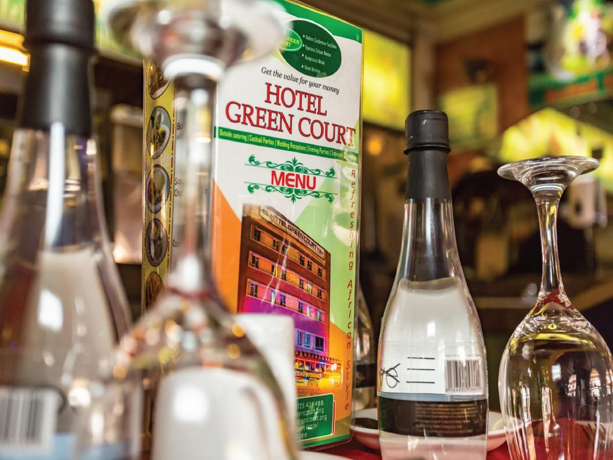 Hotel Green Court ไนโรบี ภายนอก รูปภาพ